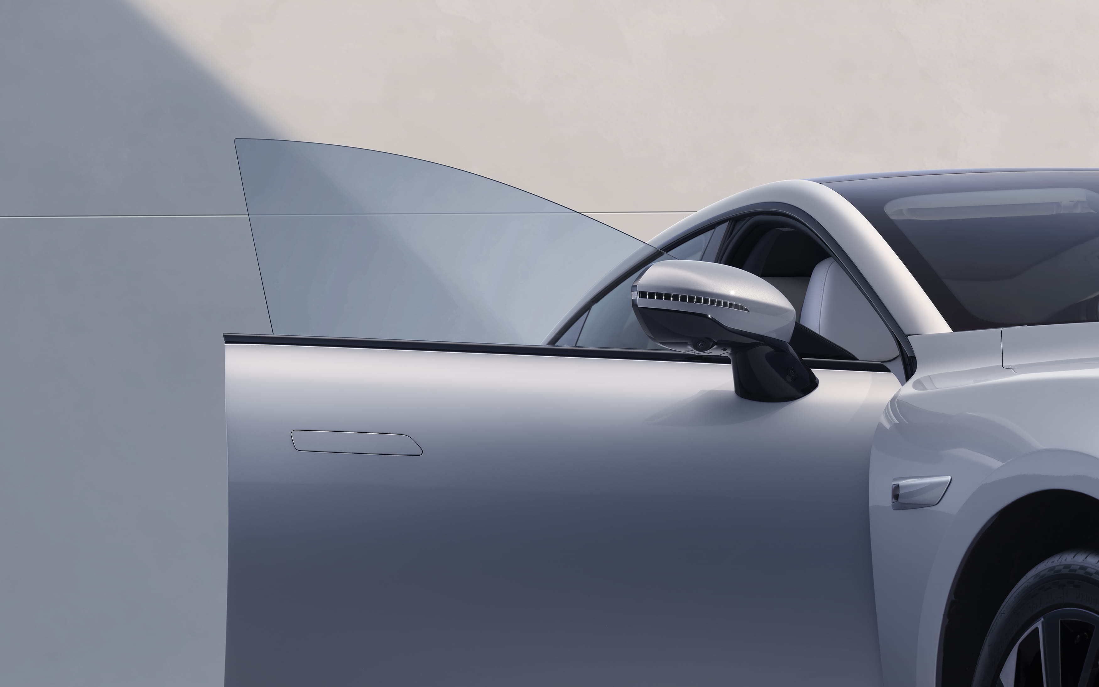 Frameless doors and flush handles
