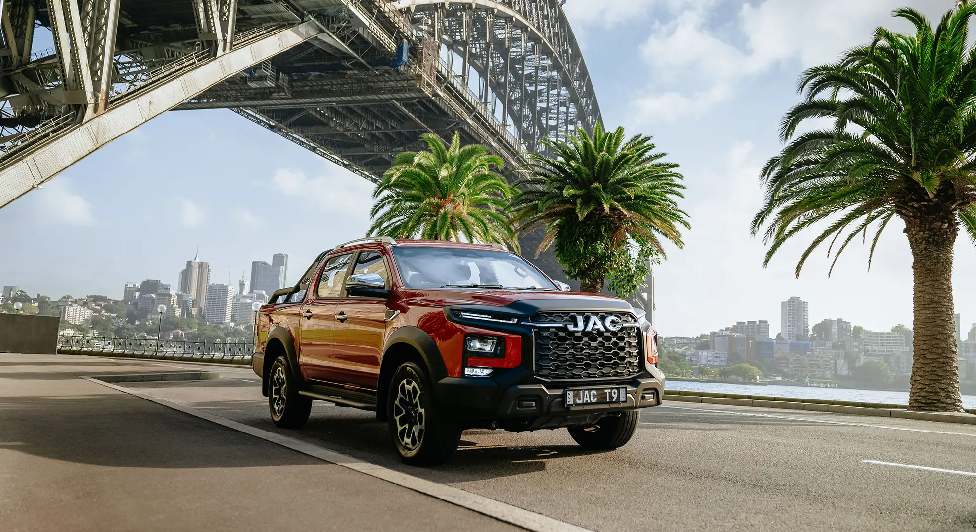 JAC T9 lifestyle